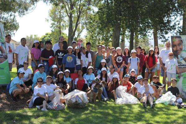 Müllsammeln World Cleanup Day Kellogg Park Kalifornien