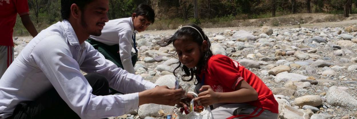Environmental education in action: rubbish collection campaign organised by Indian schools